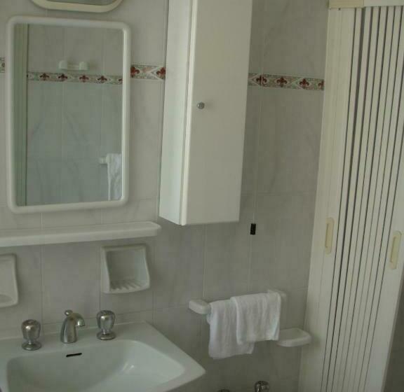 غرفة قياسية ثلاثية, Saturno