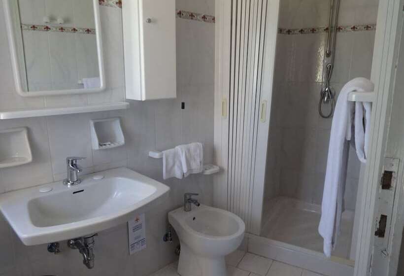 غرفة قياسية, Saturno