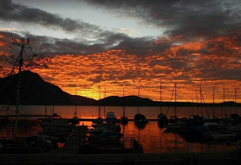 חדר סטנדרט נוף לאגם, Sole