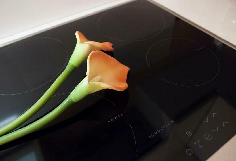 Люкс Классика, Suite & Spa Mirabel