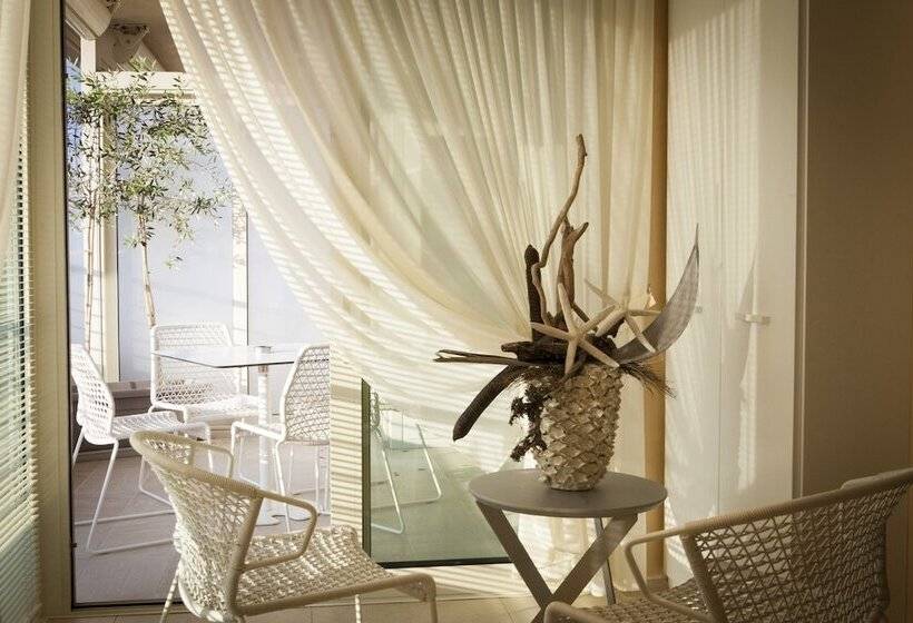 Люкс Классика, Suite & Spa Mirabel