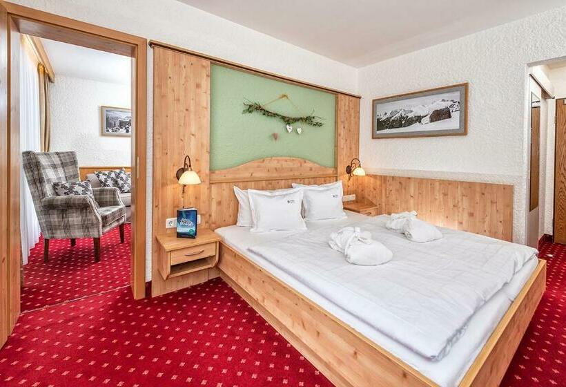 Студия Стандарт, Tyrol