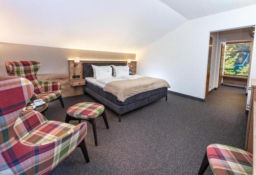 חדר קומפורט, Tyrol