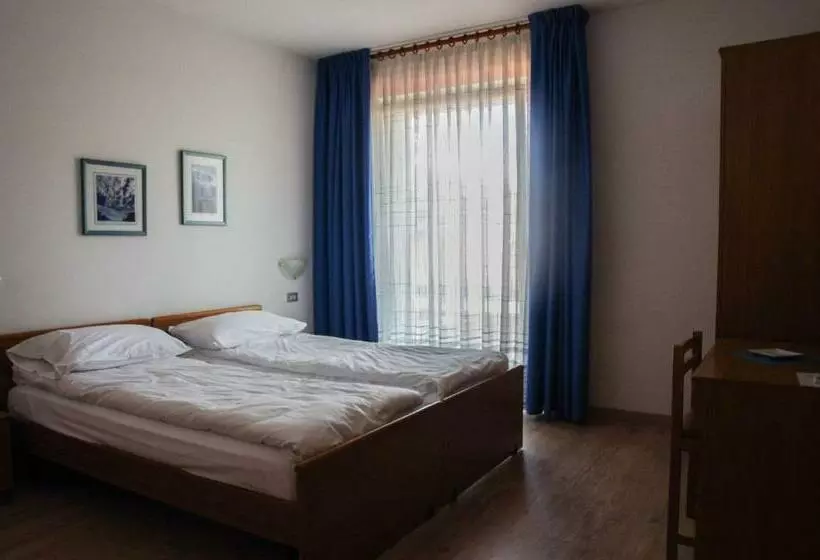 バルコニー付きスタンダードルーム, Villa Al Vento