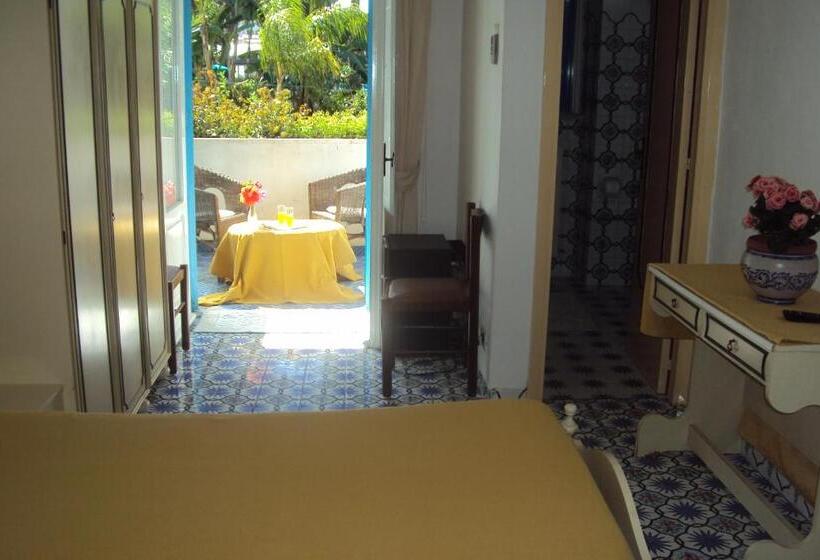 Quarto Economy, Villa Hermosa