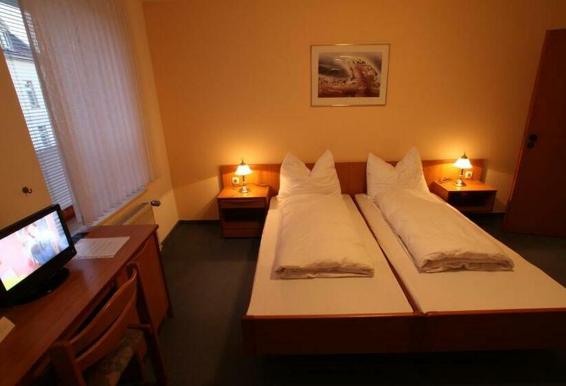 غرفة قياسية, Weisse Taube