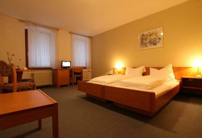 غرفة قياسية, Weisse Taube