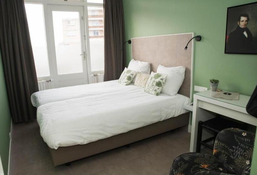 غرفة أساسية مزودة بشُرفة, The Bloom