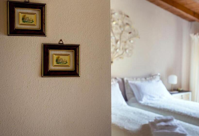 غرفة قياسية, Corte Dei Soavi