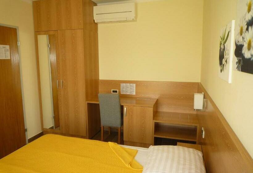 غرفة قياسية, Bed & Breakfast Grgic