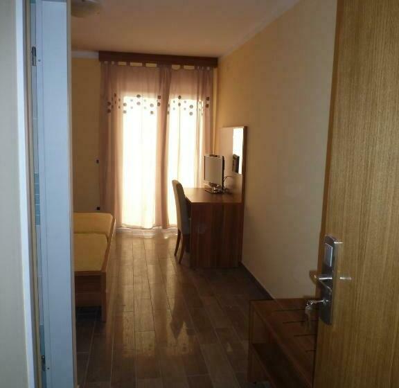 غرفة قياسية مزوَّدة بشُرفة, Bed & Breakfast Grgic