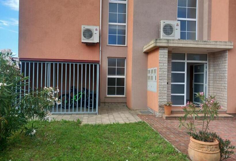 غرفة قياسية مزوَّدة بشُرفة, Bed & Breakfast Grgic