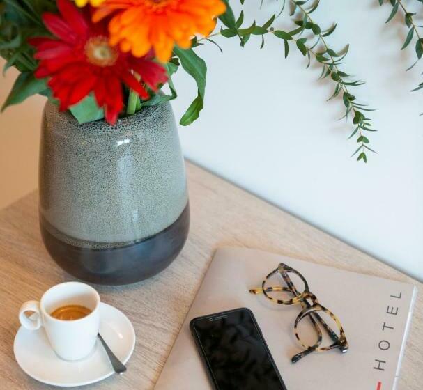 三人经典房间, Dimorae Rooms And Suites   Apartments