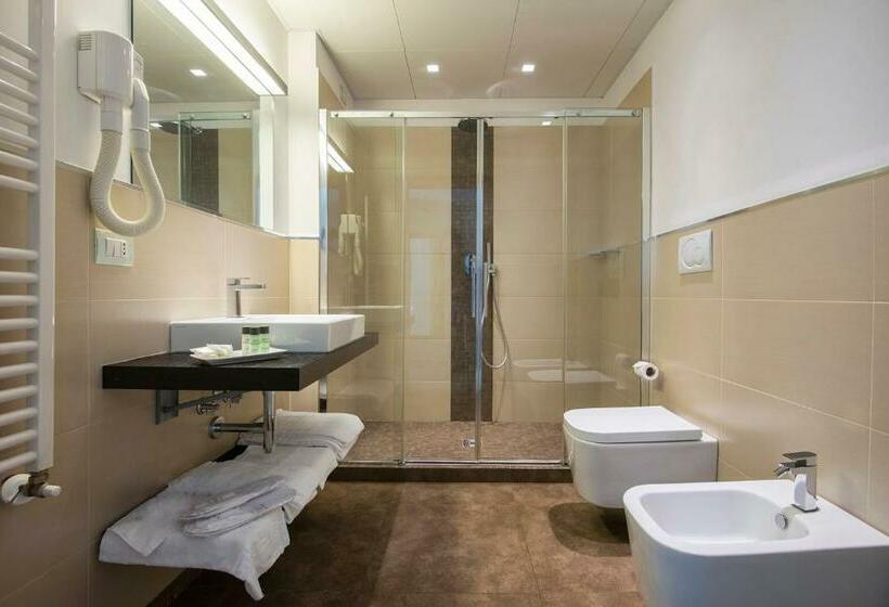 スイート, Dimorae Rooms And Suites   Apartments