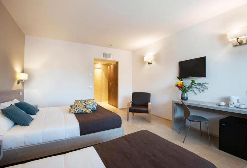 三人经典房间, Dimorae Rooms And Suites   Apartments