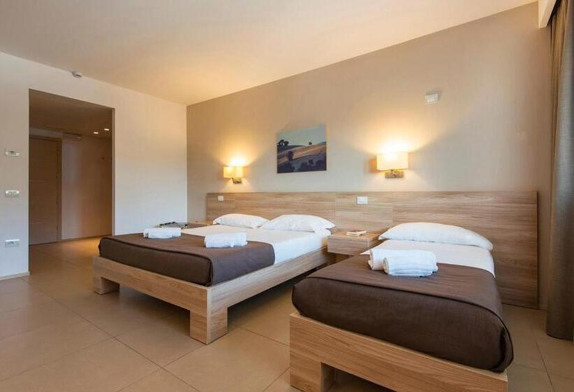 スタンダードトリプルルーム, Dimorae Rooms And Suites   Apartments