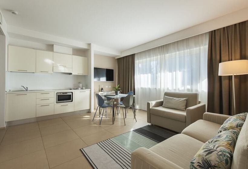 スイート, Dimorae Rooms And Suites   Apartments