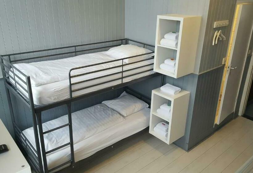 Standard Quadruple Room with Bunk Beds, Dupuis