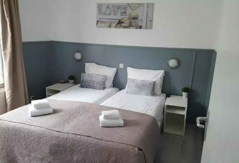 Standard-huone, Dupuis