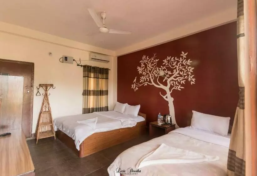 اتاق لوکس با چشم‌انداز باغ, Eden Jungle Resort
