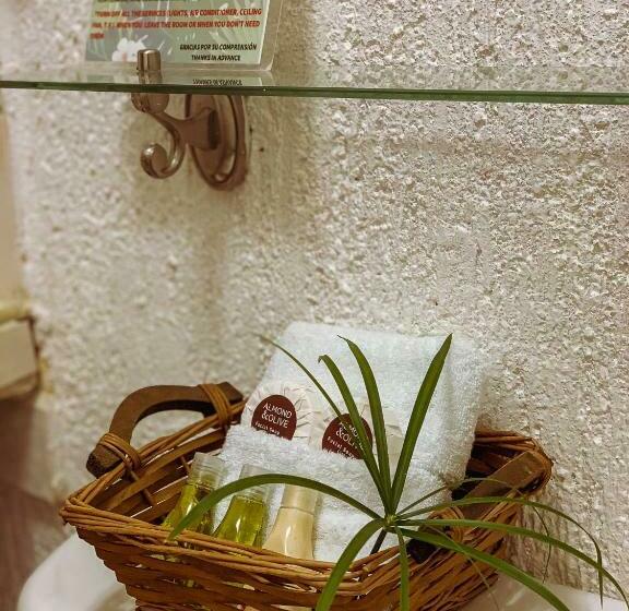 غرفه قياسيه سريرين مزدوجين, Golden Paradise Town