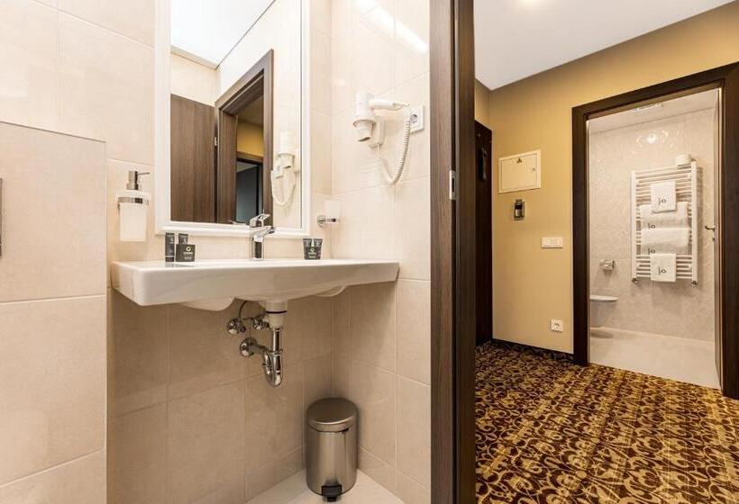 اتاق استاندارد چهار تخته, Gradiali Wellness And Spa