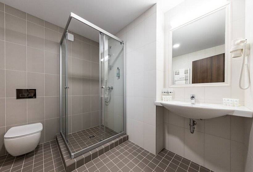 اتاق استاندارد یک نفره, Gradiali Wellness And Spa