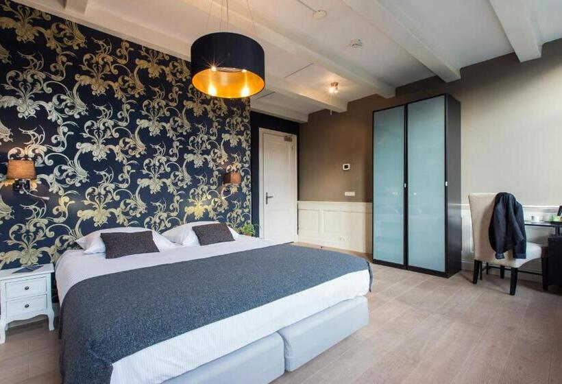 اتاق لوکس با چشمانداز, Grand Canal Boutique