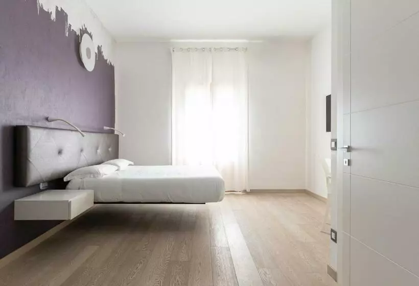 اتاق استاندارد سه نفره, Locanda Alfieri