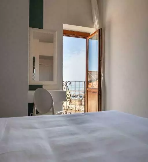 اتاق استاندارد, Locanda Alfieri