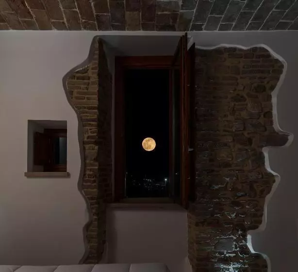 اتاق لوکس, Locanda Alfieri