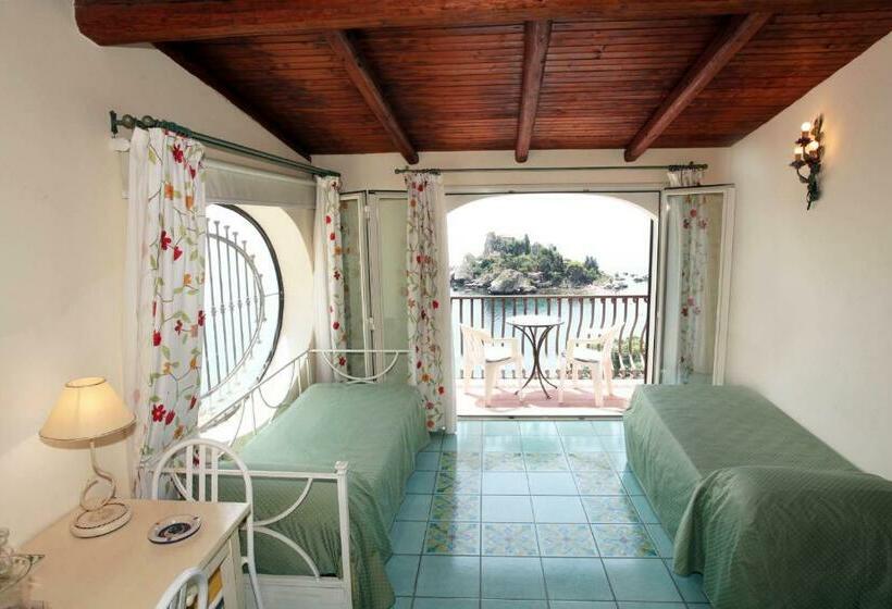 景色の見えるスタンダード４人部屋, Mendolia Beach