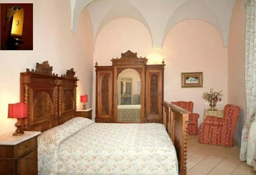 スタンダードルーム, Palazzo Dragoni Residenza D Epoca