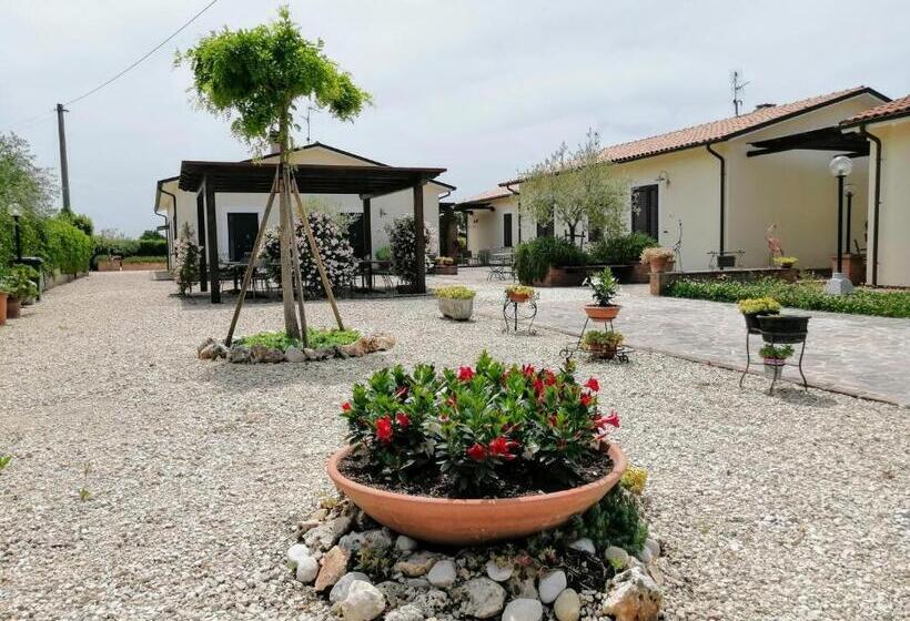 Апартаменты 1 Спальня Вид на Сад, Residence Terra Dei Santi Country House