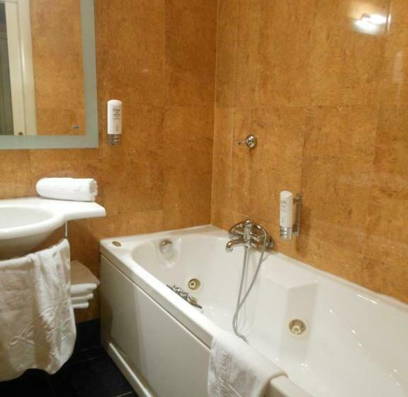 סוויטת ג'וניור, Ristorante La Lanterna