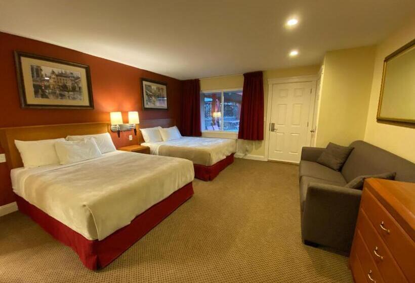 Familjesvit, Sahara Courtyard Inn Osoyoos