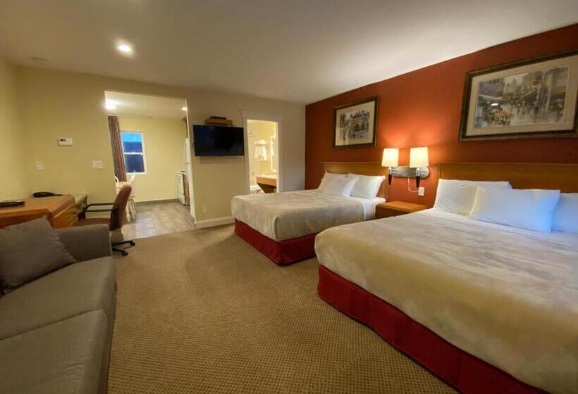 Familjesvit, Sahara Courtyard Inn Osoyoos