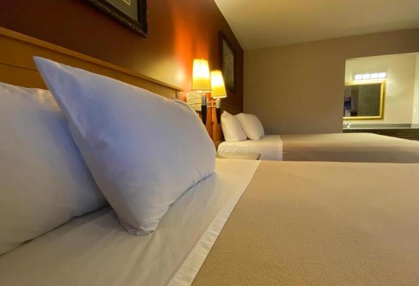 Номер Стандарт, Sahara Courtyard Inn Osoyoos