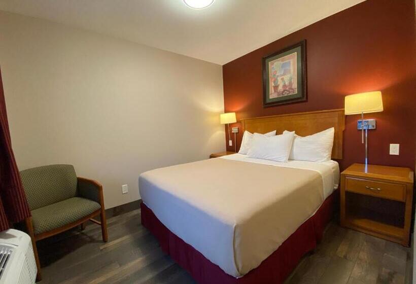 2 Sovrums Svit, Sahara Courtyard Inn Osoyoos