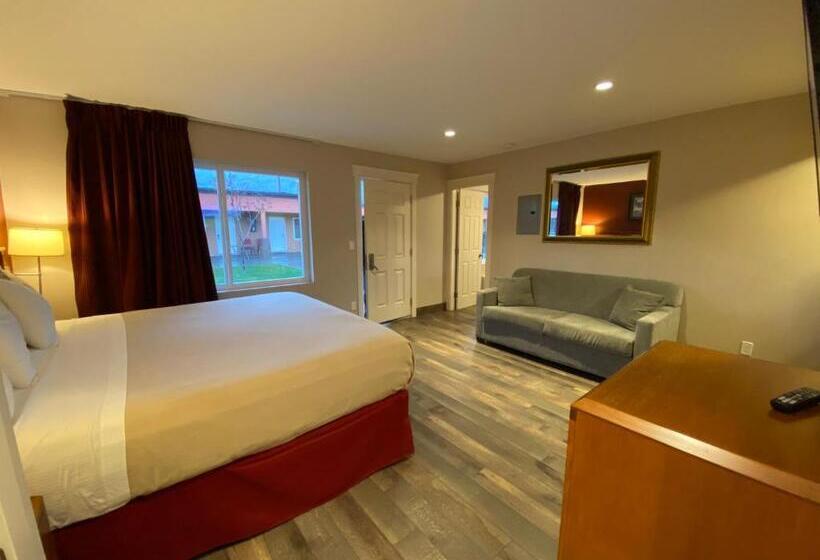 2 Sovrums Svit, Sahara Courtyard Inn Osoyoos