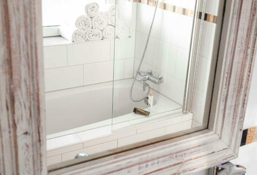 带大床的豪华间, Schippershuis Terherne