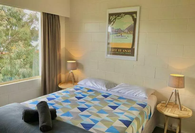 スタンダードルーム, Te Anau Lakefront Backpackers