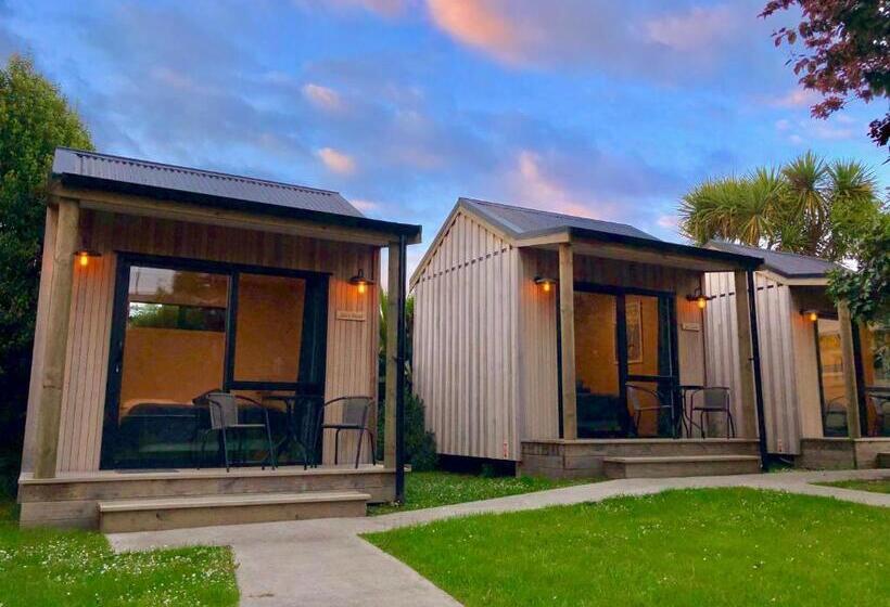 Хижина, Te Anau Lakefront Backpackers