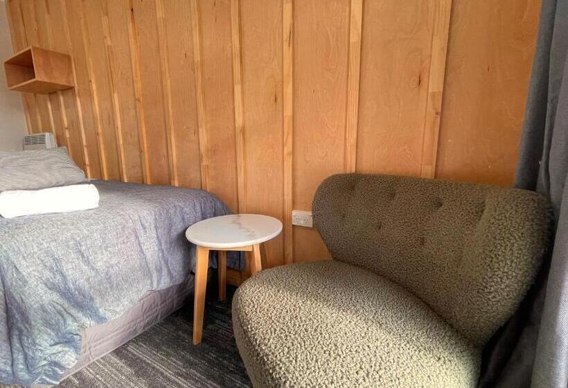 اتاق استاندارد چهار تخته, Te Anau Lakefront Backpackers