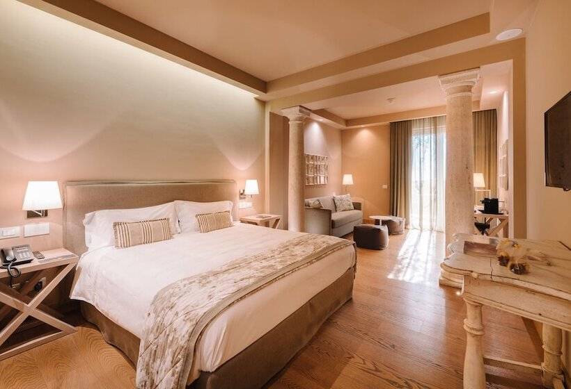 غرفة قياسية رباعية, Tenuta De L Annunziata  Natural Relais