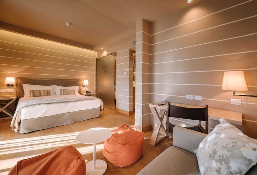 غرفة قياسية ثلاثية, Tenuta De L Annunziata  Natural Relais