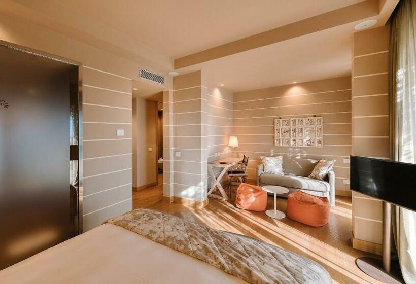 غرفة سوبيريور مزوَّدة بتراس, Tenuta De L Annunziata  Natural Relais