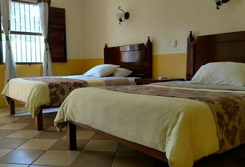 חדר סטנדרט שתי מיטות זוגיות, Tunich Beh