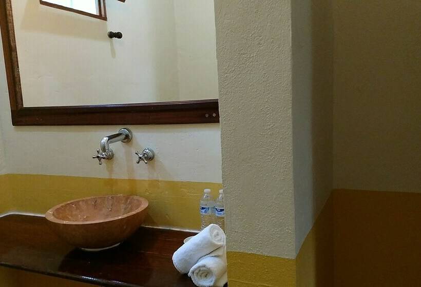 חדר סטנדרט שתי מיטות זוגיות, Tunich Beh