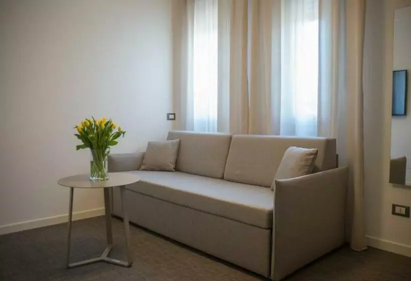 スイート, Villa Sorriso